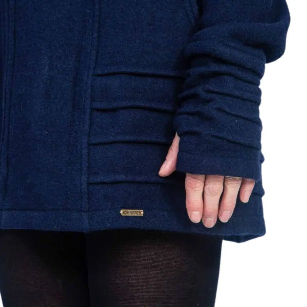 Merinomantel „Manzana“ Navy, mulesingfrei – Bild 2