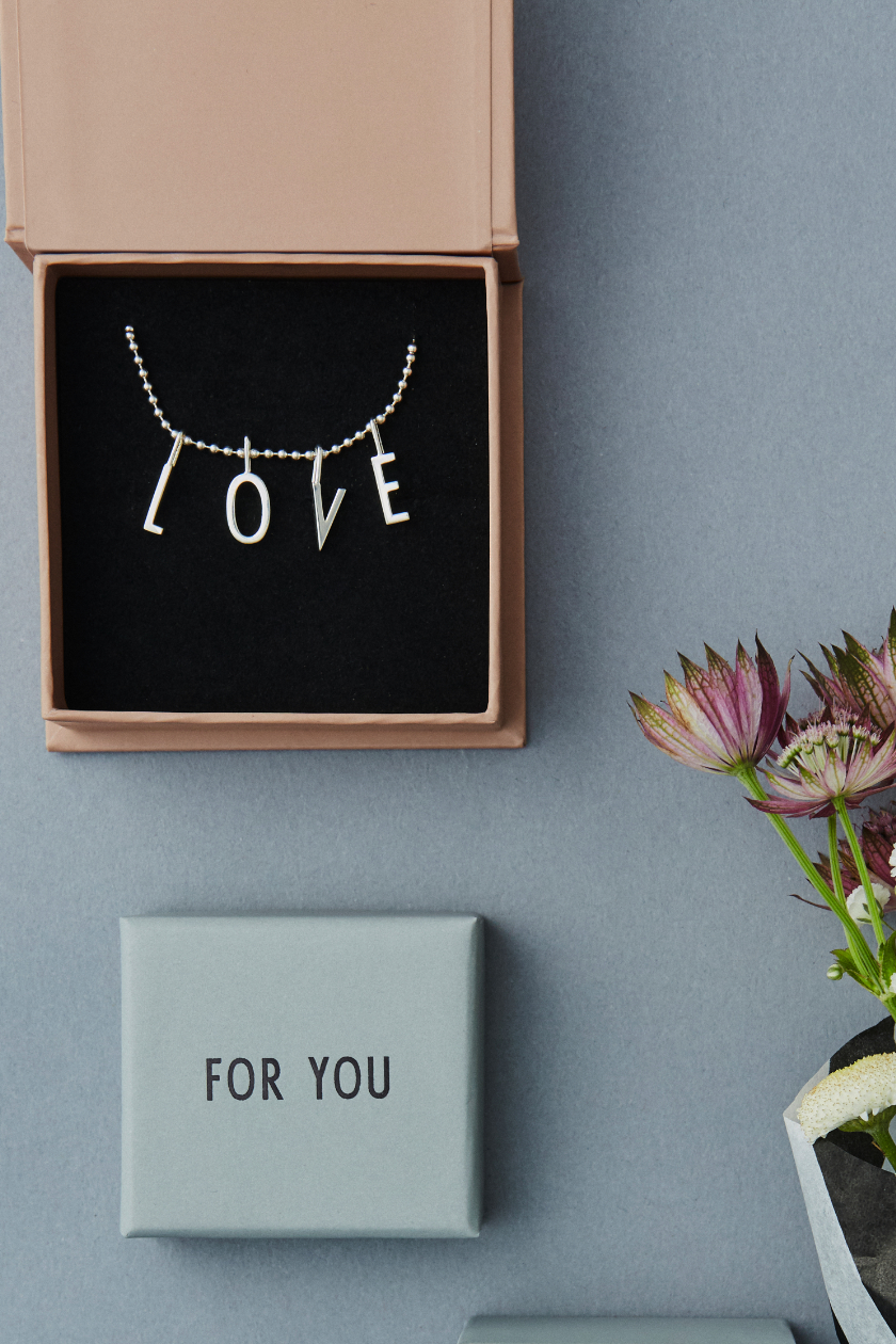 DESIGN LETTERS Anhänger Buchstabe groß gold Z – Bild 6