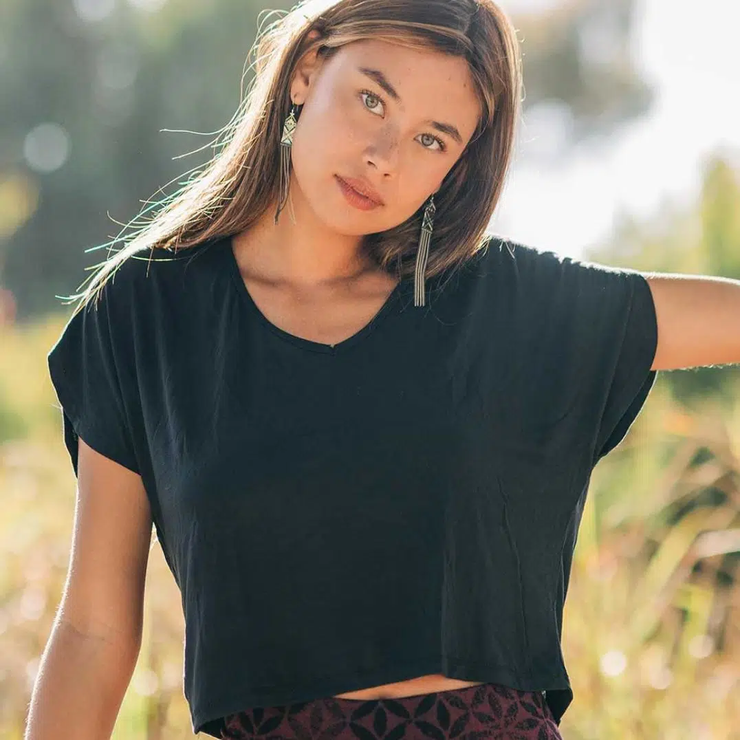 Shirt „Deva“ Black plain, Hanf – Bild 3